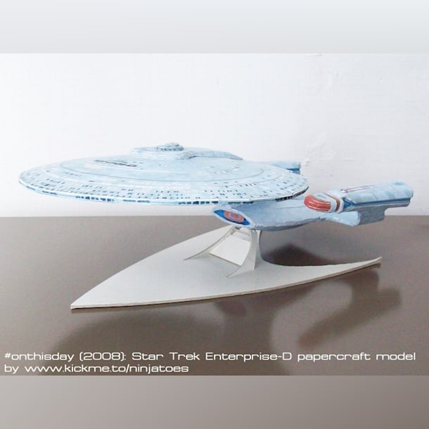 Бумажная модель Звездолет USS Enterprise NCC-1701-D (Звездный путь)