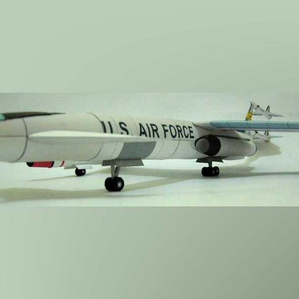 Бумажная модель Бомбардировщик Convair XAB-1 Beta-1