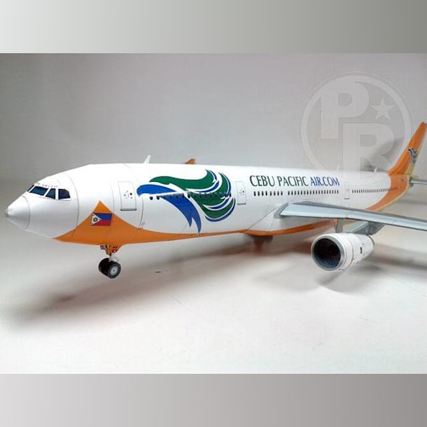 Бумажная модель Авиалайнер Airbus A330 Cebu Pacific