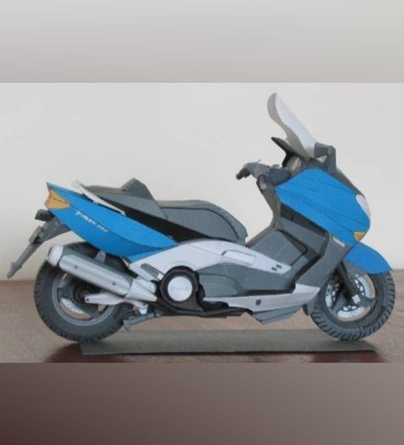 Бумажная модель Скутер Yamaha TMAX