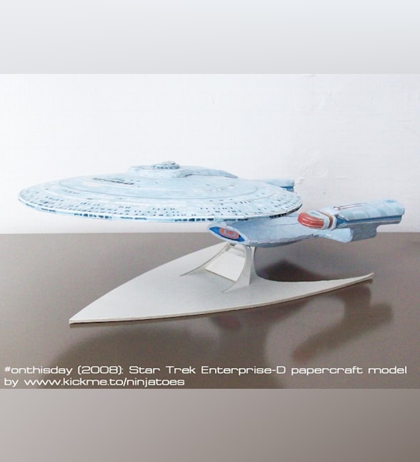 Бумажная модель Звездолет USS Enterprise NCC-1701-D (Звездный путь)