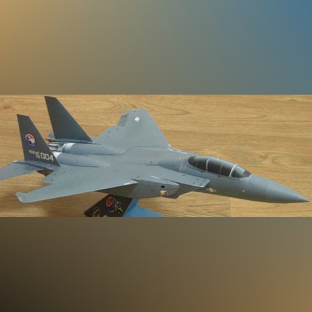 Бумажная модель Истребитель F-15K Slam Eagle