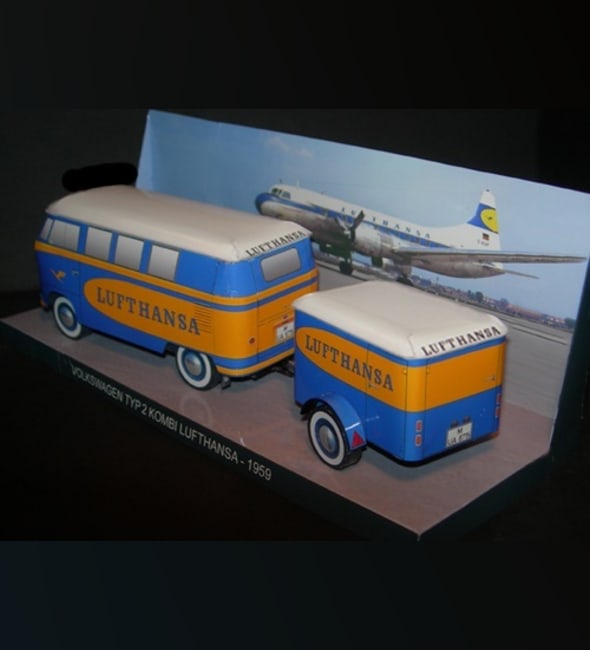 Бумажная модель Автомобиль Volkswagen Transporter T1 Kombi Lufthansa 1959 и трейлер Westfalia Bremen