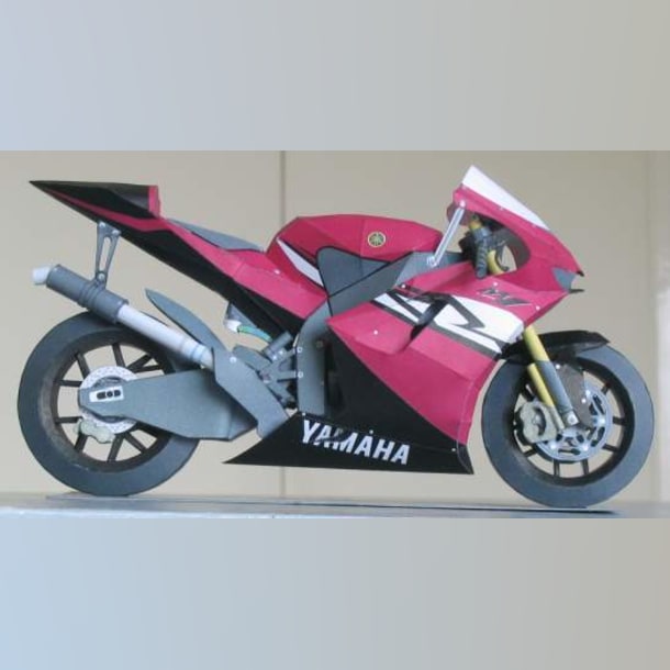 Бумажная модель Мотоцикл Yamaha YZR-M1