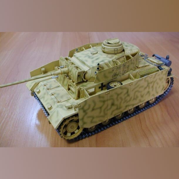 Журнал Modelik - 2/2003 - Танк PzKpfw III Ausf.M