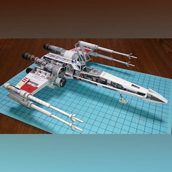 Звездный истребитель X-wing (Звездные войны)