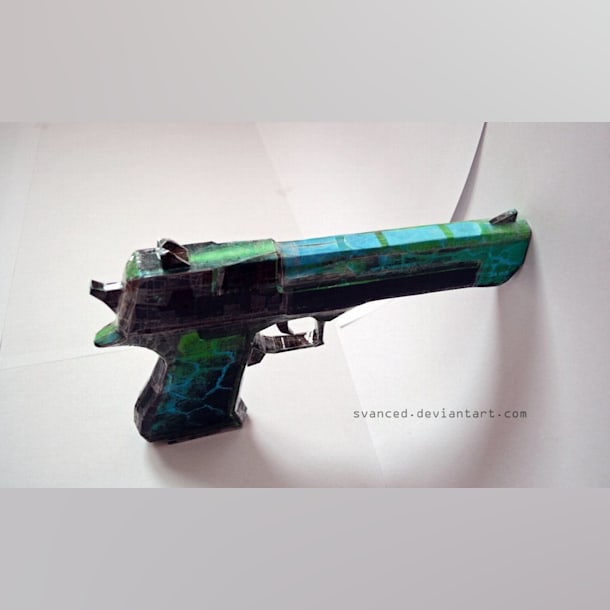 Бумажная модель Пистолет Desert Eagle Green Vein (Crossfire)