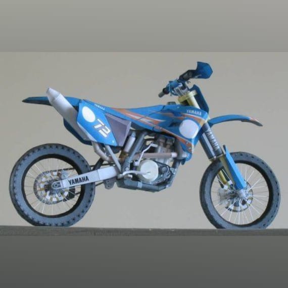 Мотоцикл Yamaha YZ450FM