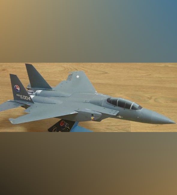 Бумажная модель Истребитель F-15K Slam Eagle