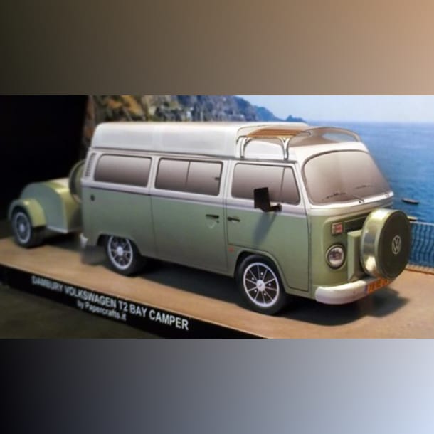 Бумажная модель Автомобиль Volkswagen Transporter T2 Danbury Camper