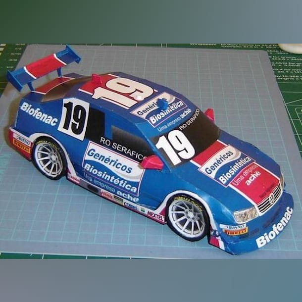 Бумажная модель Автомобиль Volkswagen Bora 2007 (Stock Car Brasil)