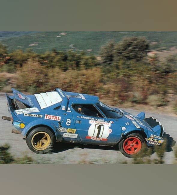 Бумажная модель Автомобиль Lancia Stratos HF Motorac