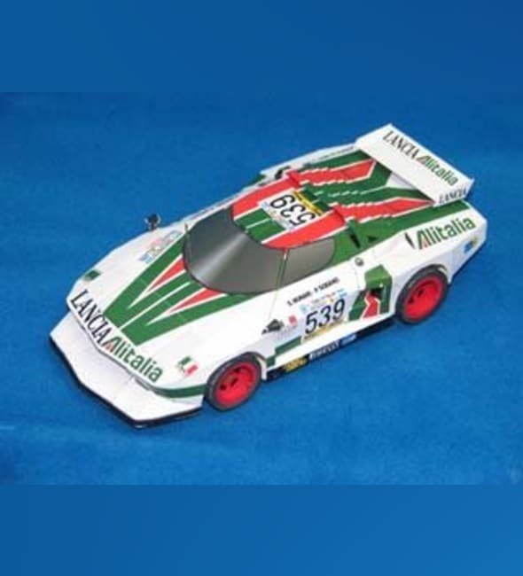 Бумажная модель Автомобиль Lancia Stratos HF GR 5