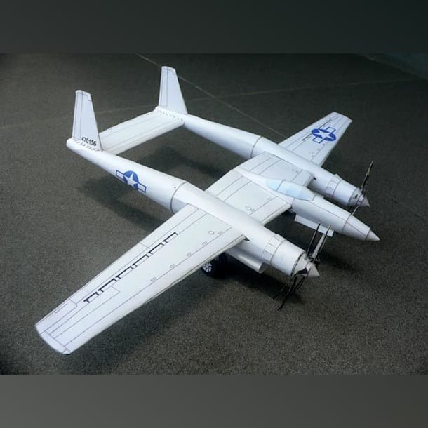 Бумажная модель Самолет-разведчик Hughes XF-11