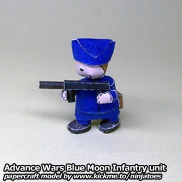 Бумажная модель Пехотинец Blue Moon Infantry (Advance Wars)