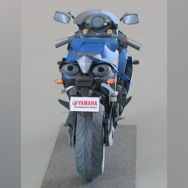 Бумажная модель Мотоцикл Yamaha YZF-R1 2007