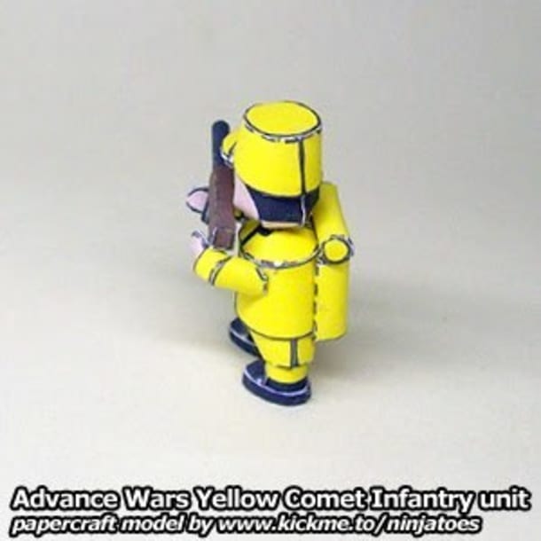 Бумажная модель Пехотинец Yellow Comet Infantry (Advance Wars)