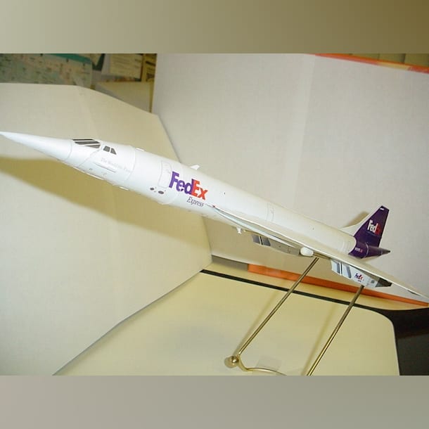 Бумажная модель Сверхзвуковой пассажирский самолет Aerospatiale-BAC Concorde Fedex