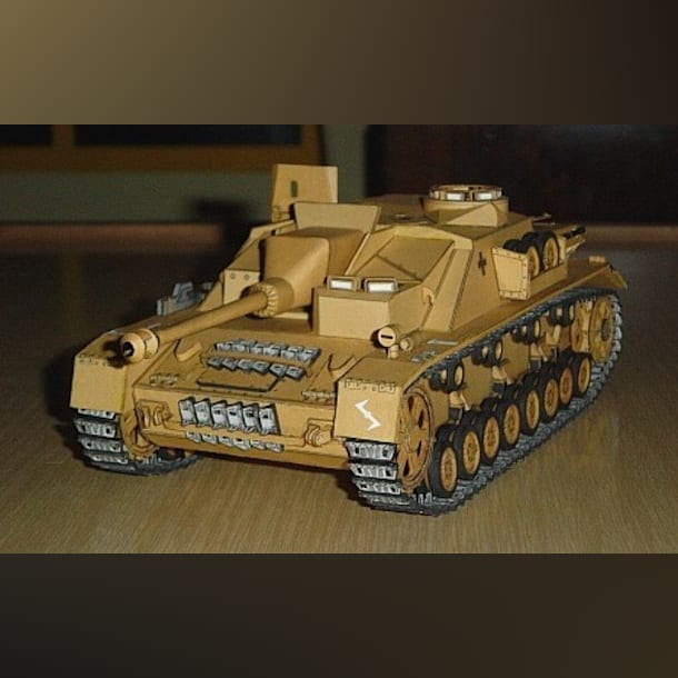 Журнал Modelik - 14/2002 - Самоходная установка StuG IV