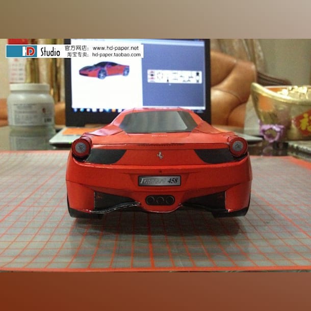 Бумажная модель Автомобиль Ferrari 458 Italia