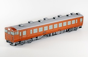 Локомотив поезда Kiha 48
