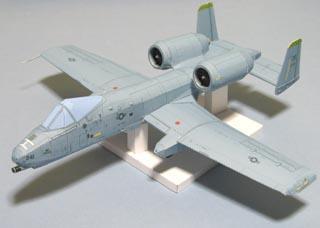 Штурмовик Fairchild Republic A-10 Thunderbolt II
