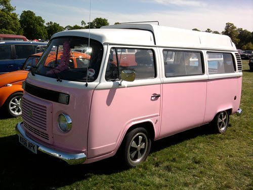 Автомобиль Volkswagen Transporter T2 Brasilian Combi