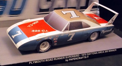 Автомобиль Plymouth Superbird 1970