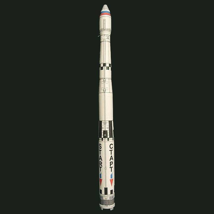 Ракета-носитель Старт-1, масштаб 1:48