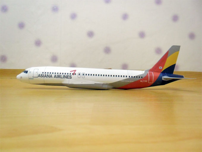 Авиалайнер Airbus A320 Asiana Airlines