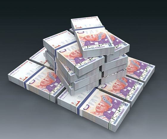 Пачка купюр 100 малазийских ринггитов