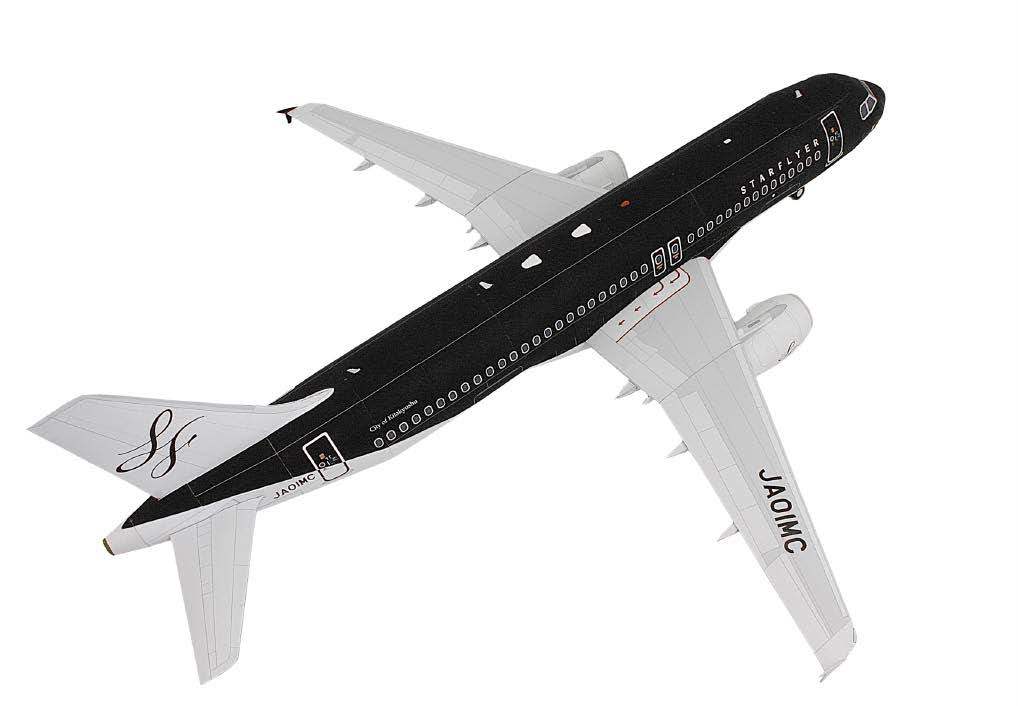 Бумажная модель Авиалайнер Airbus A320 StarFlyer