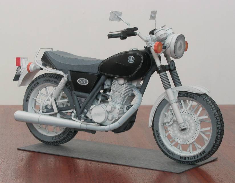 Мотоцикл Yamaha SR400