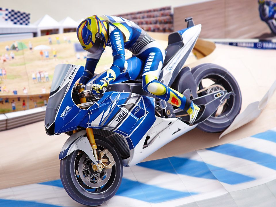 Диорама Мир гонок MotoGP