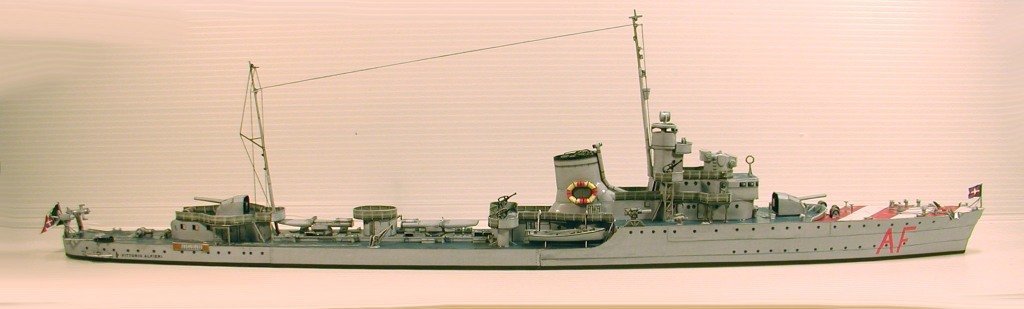 Крейсер Vittorio Alfieri
