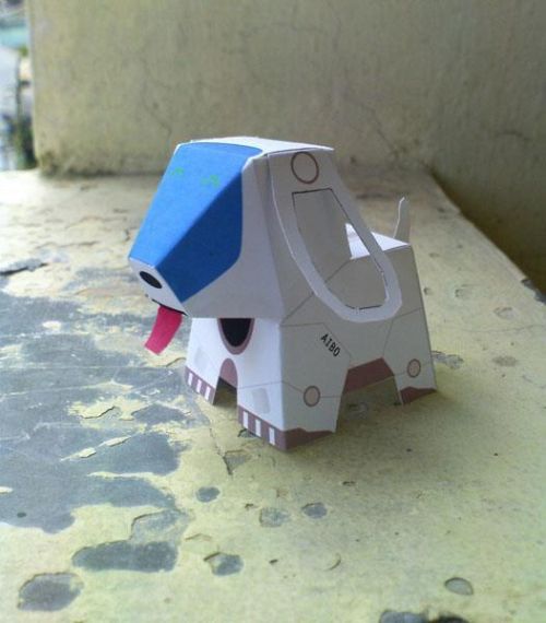 Собака-робот Aibo