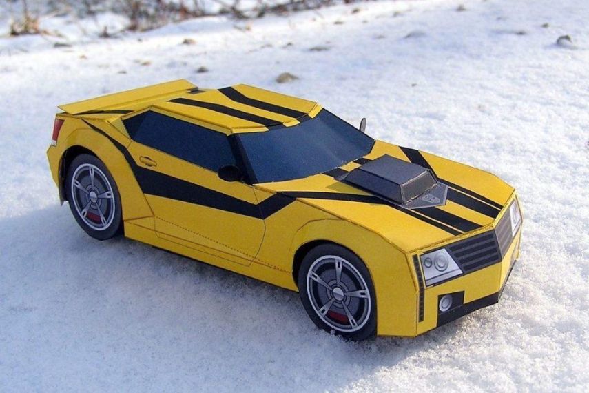 Трансформер Бамблби Chevrolet Camaro (Трансформеры: Прайм)